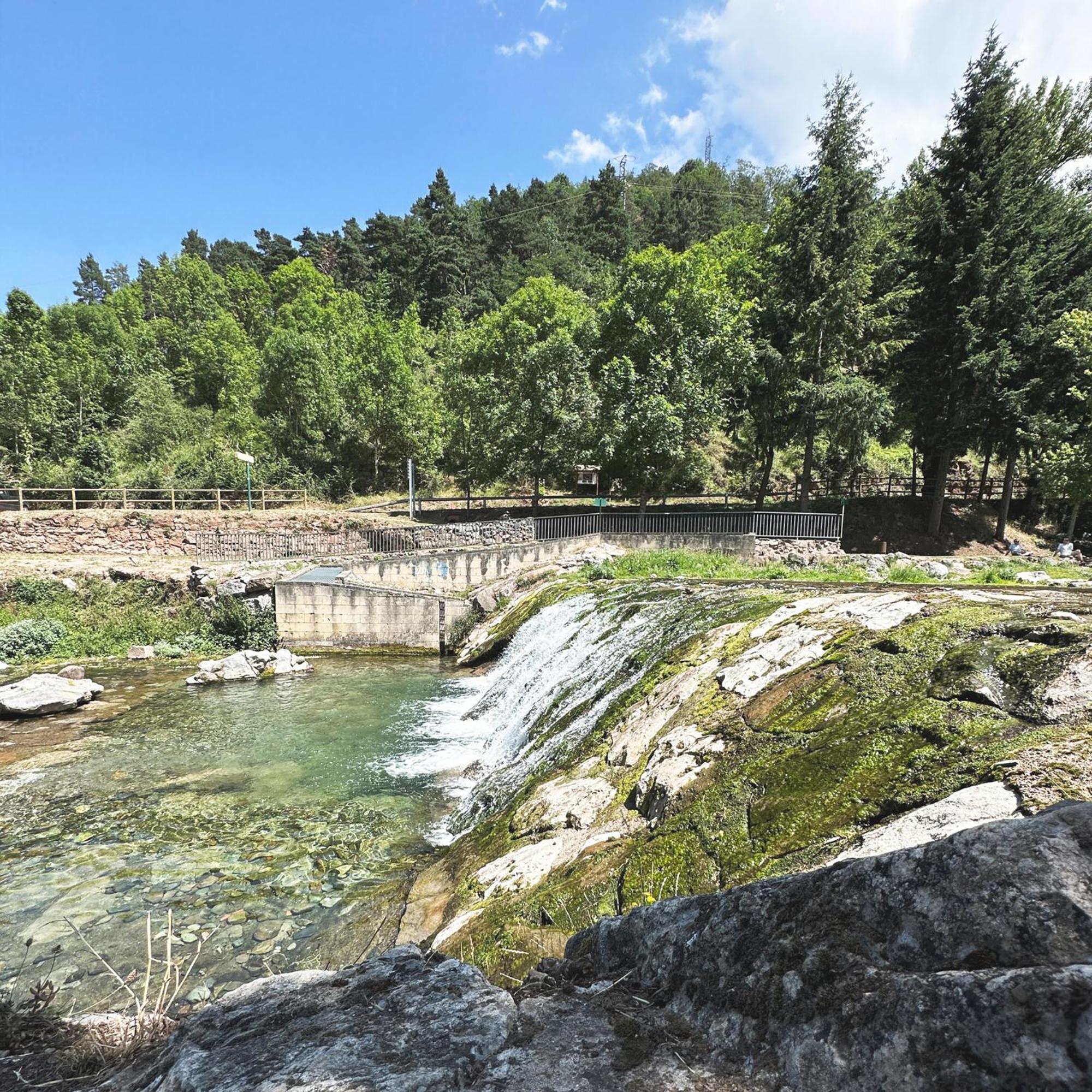 Apartamentos Turisticos Real Valle Ezcaray Zorraquín Eksteriør bilde